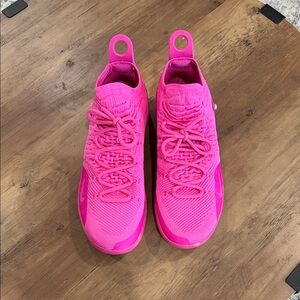 Nike Men's Pink Athletic Shoes